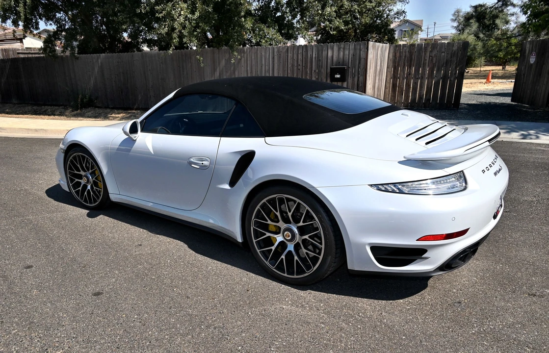 2015 Porsche 991 Turbo S - Image 8 of 18