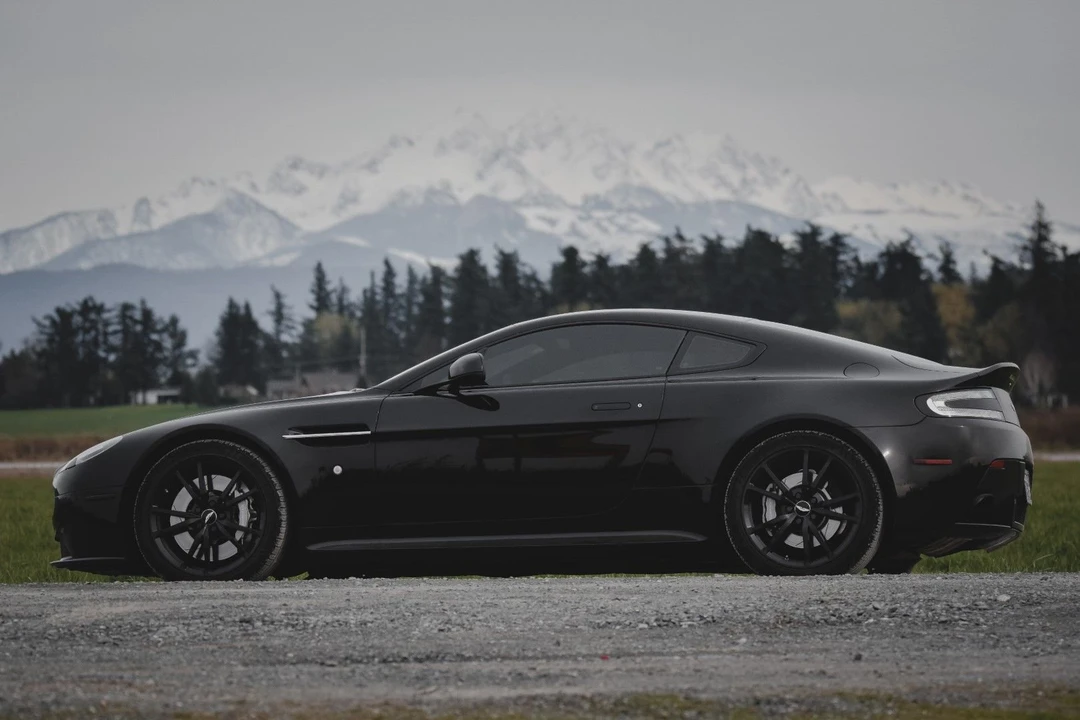 2015 Aston Martin V8 Vantage (2006-2017) - Image 8 of 23