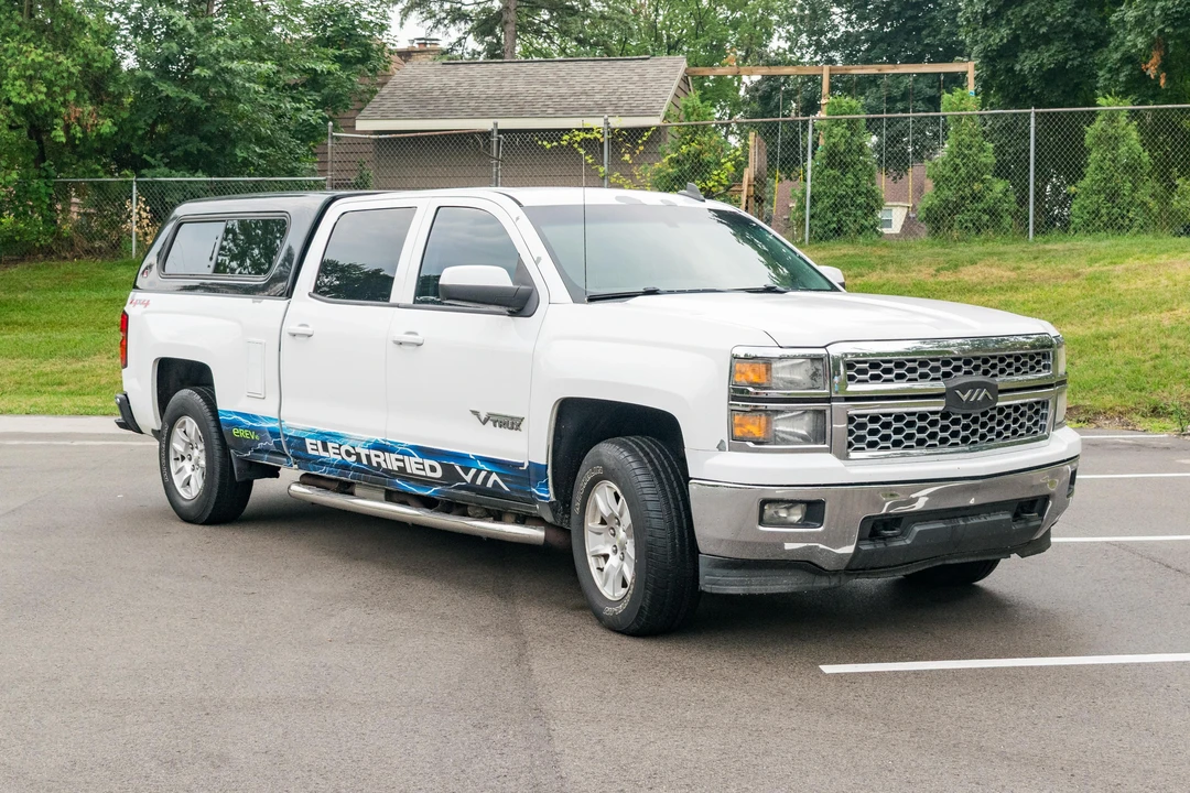 2015 Chevrolet Silverado - Image 8 of 31