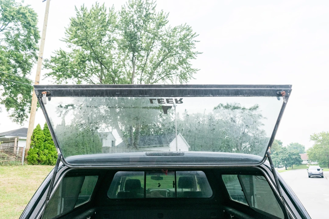 2015 Chevrolet Silverado - Image 12 of 31