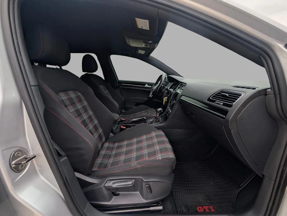 2015 Volkswagen GTI Mk7 - Image 22 of 31