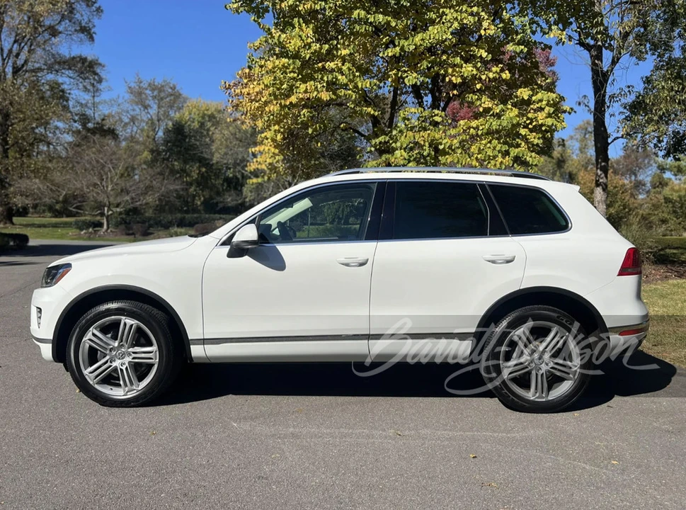 2015 Volkswagen Touareg - Image 6 of 8