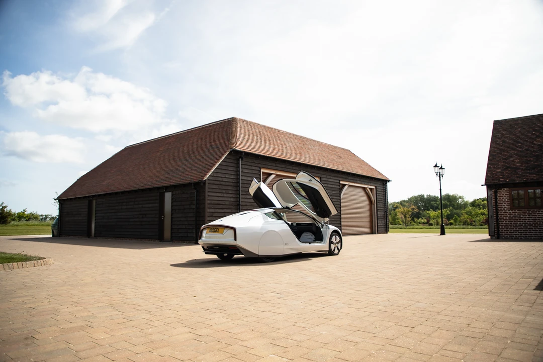 2015 Volkswagen - Image 25 of 31