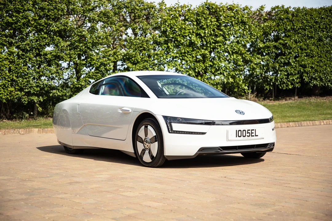 2015 Volkswagen - Image 13 of 31