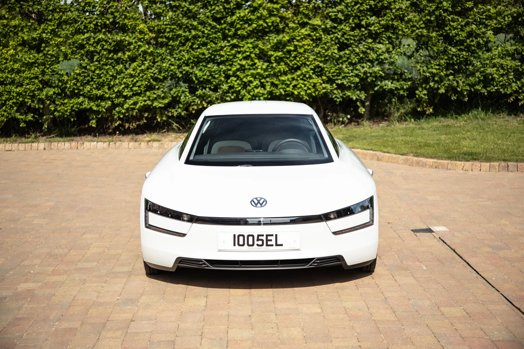 2015 Volkswagen - Image 12 of 31