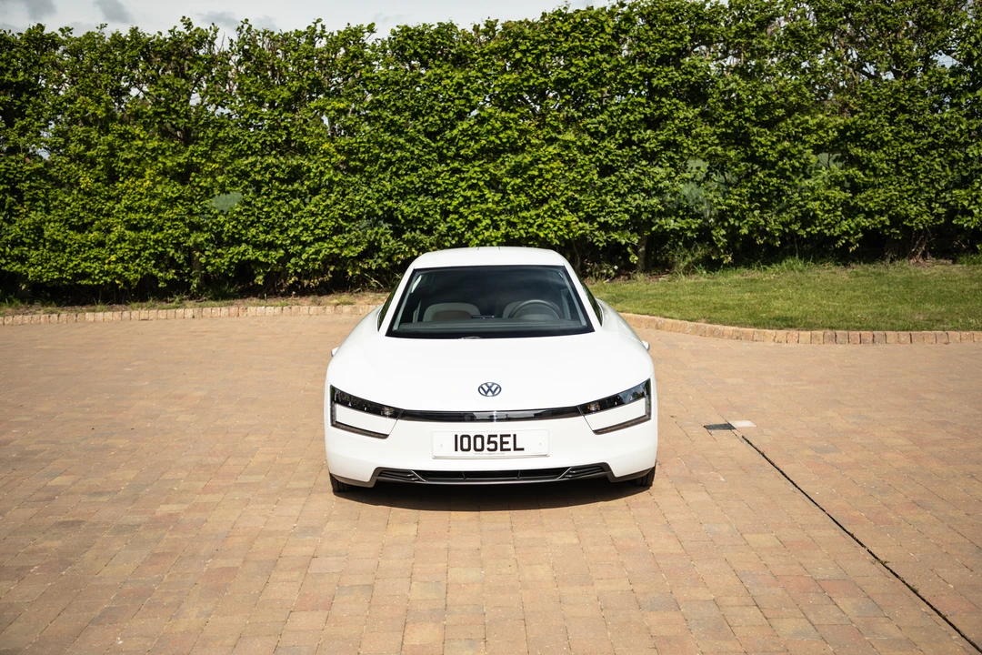 2015 Volkswagen - Image 3 of 31