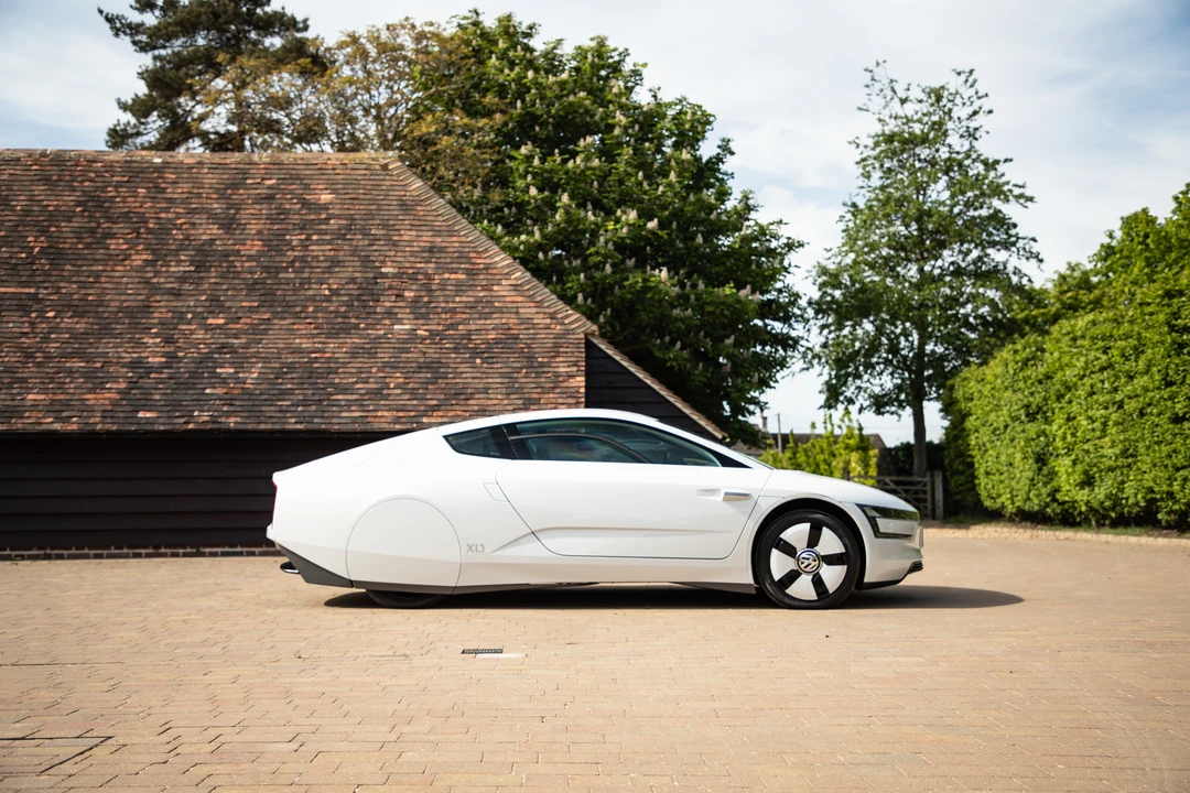 2015 Volkswagen - Image 9 of 31