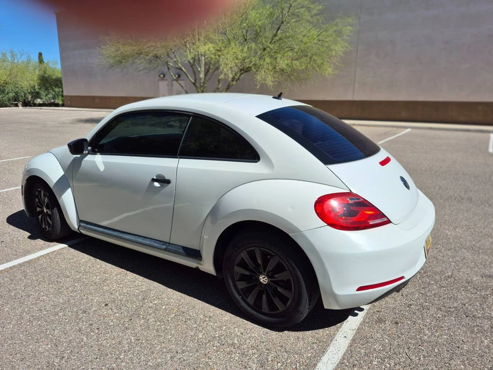2015 Volkswagen A5 Beetle - Image 4 of 10