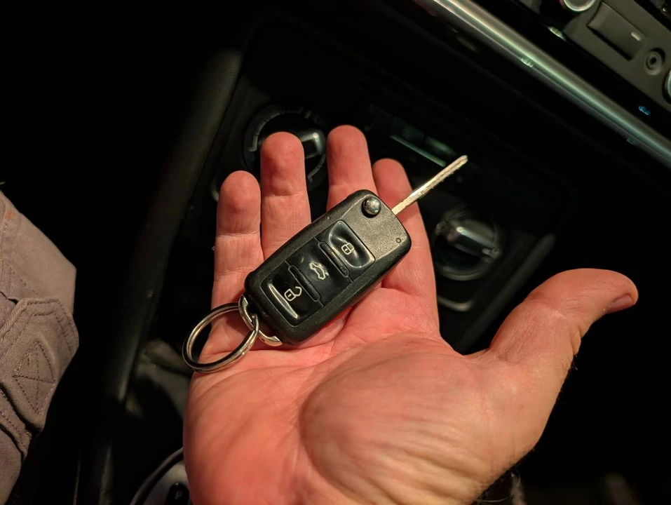 2015 Volkswagen A5 Beetle - Image 16 of 18