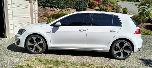 2015 Volkswagen GTI SE