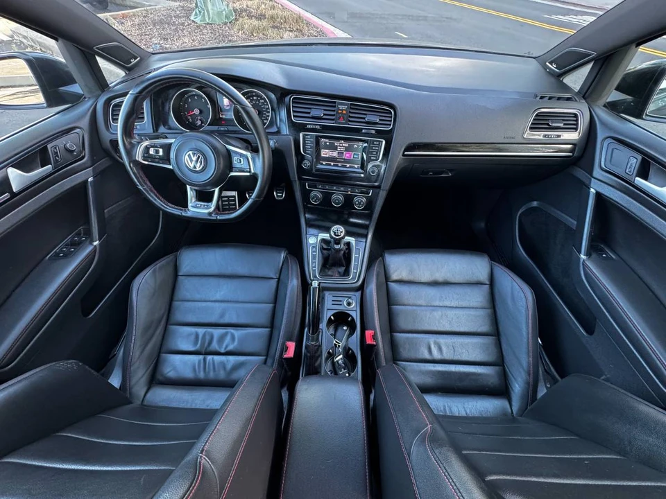 2015 Volkswagen GTI Mk7 - Image 11 of 16