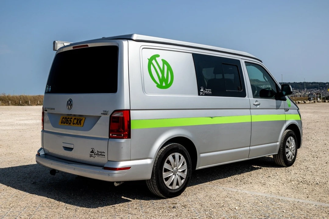 2015 Volkswagen EuroVan - Image 15 of 30