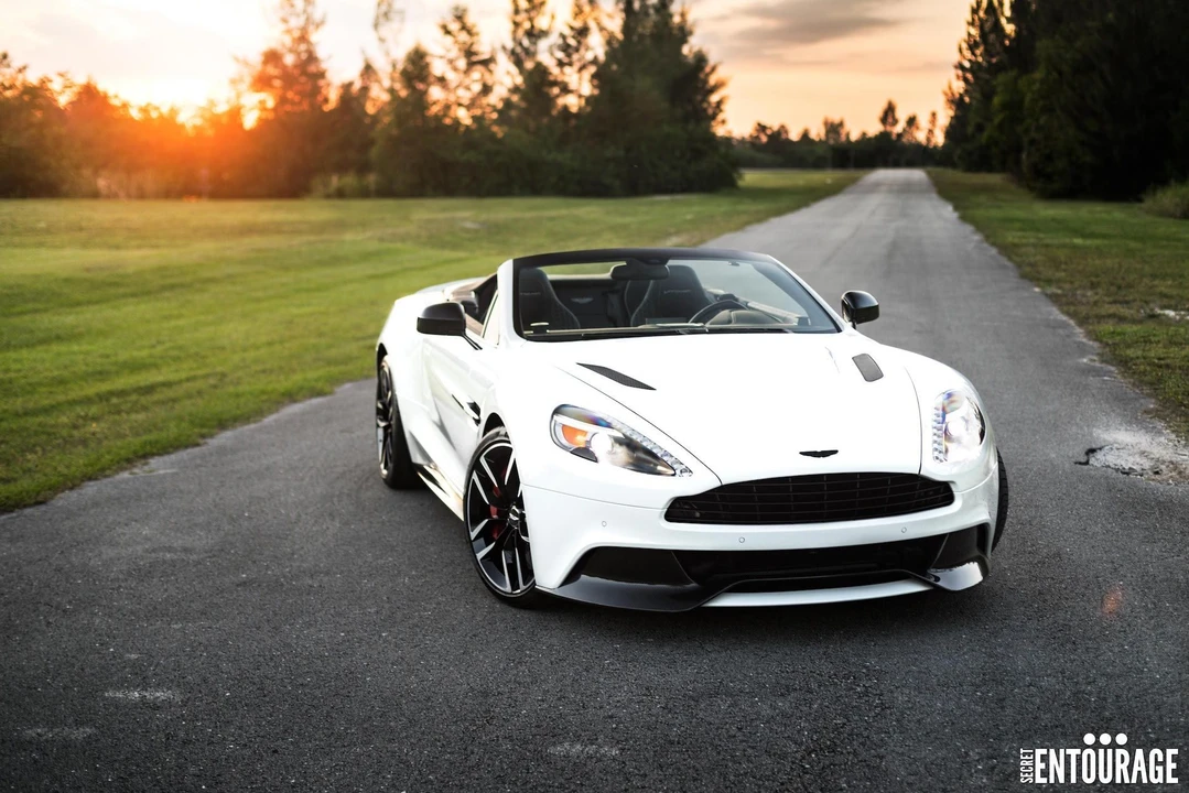 2015 Aston Martin Vanquish 2nd Gen - Image 4 of 13