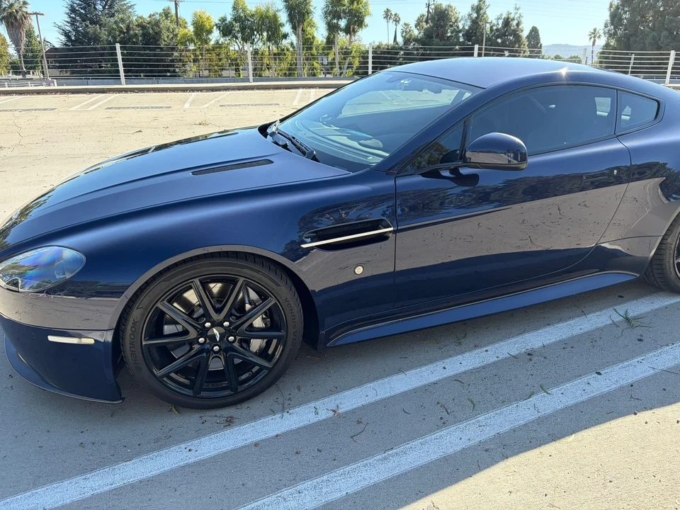 2015 Aston Martin V8 Vantage (2006-2017) - Image 3 of 15