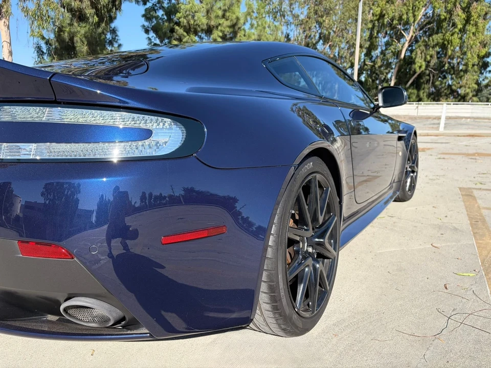 2015 Aston Martin V8 Vantage (2006-2017) - Image 8 of 15