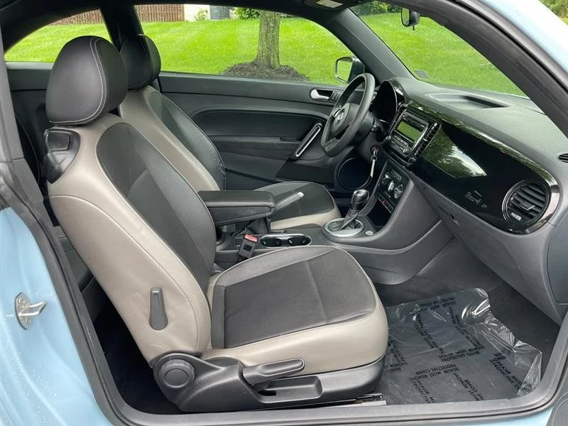 2015 Volkswagen A5 Beetle - Image 10 of 20