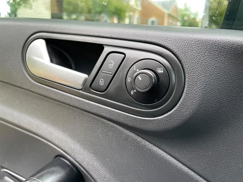 2015 Volkswagen A5 Beetle - Image 19 of 20