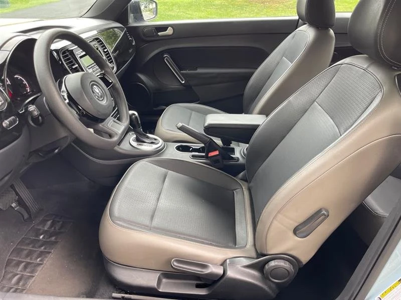 2015 Volkswagen A5 Beetle - Image 9 of 20