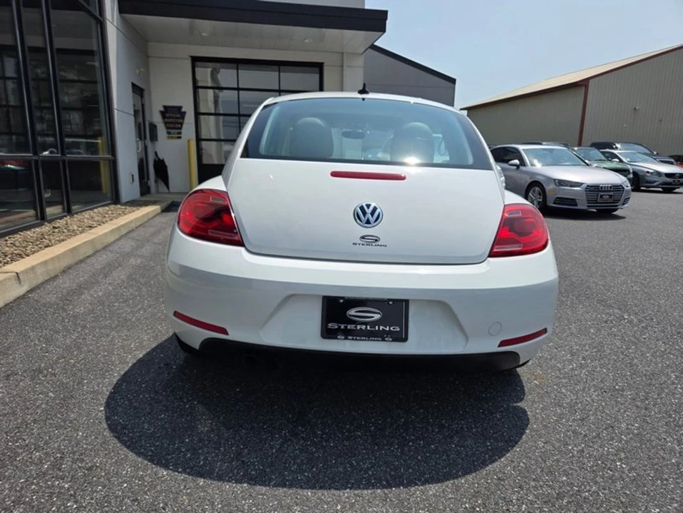 2015 Volkswagen A5 Beetle - Image 11 of 18