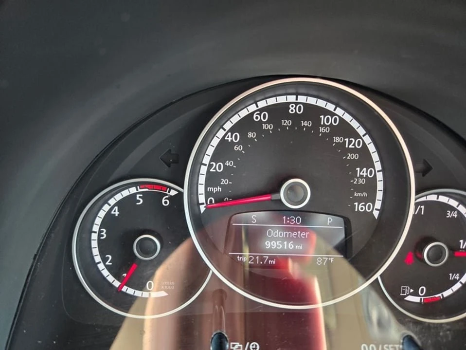 2015 Volkswagen A5 Beetle - Image 5 of 17