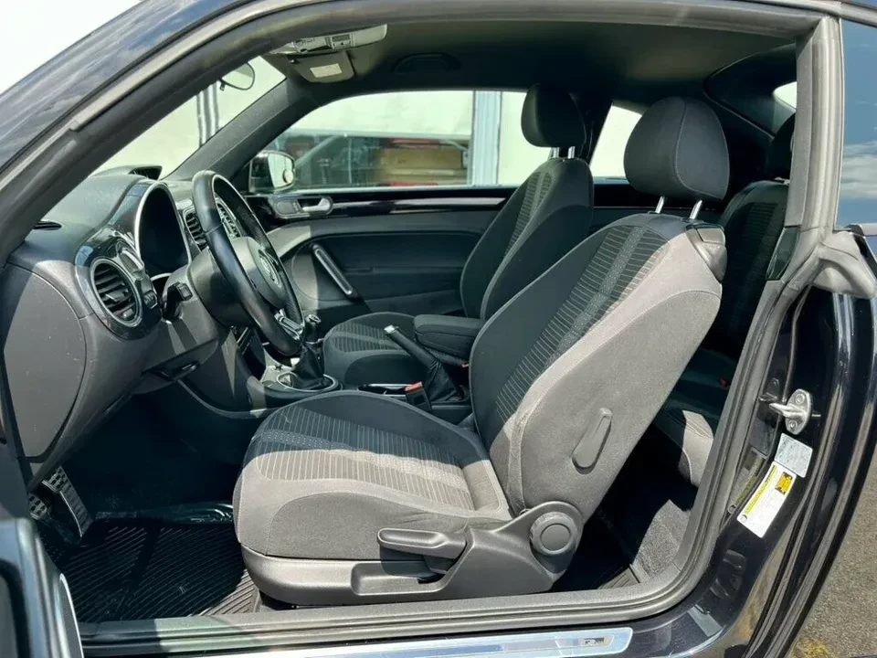 2015 Volkswagen A5 Beetle - Image 7 of 14