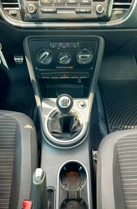 2015 Volkswagen A5 Beetle - Image 13 of 14