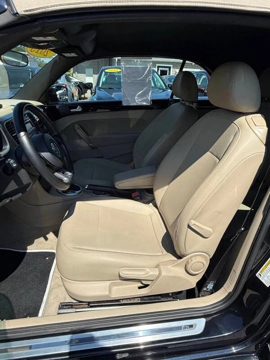 2015 Volkswagen A5 Beetle - Image 11 of 20