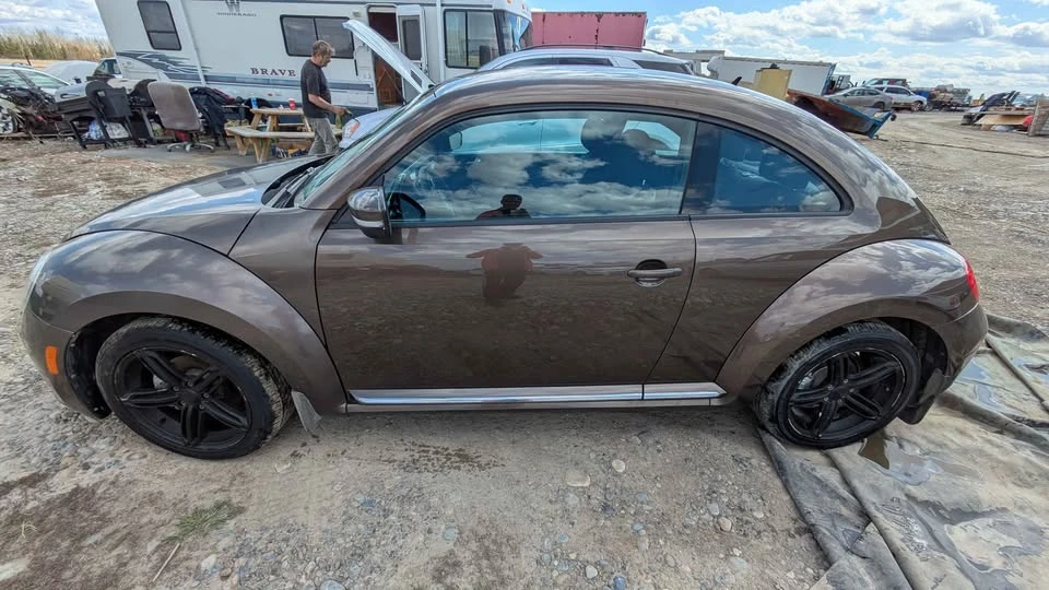 2015 Volkswagen A5 Beetle - Image 9 of 12