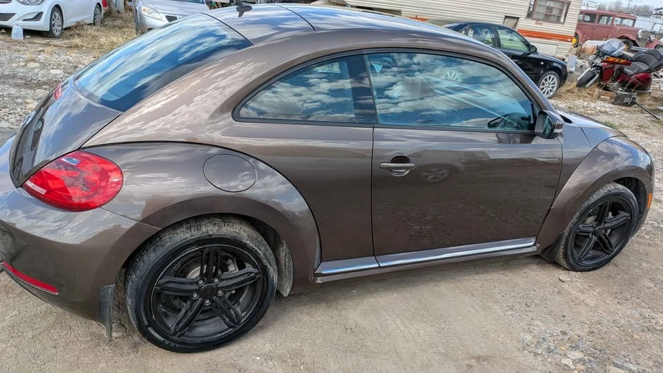 2015 Volkswagen A5 Beetle - Image 6 of 12