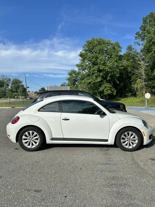2015 Volkswagen A5 Beetle - Image 2 of 3