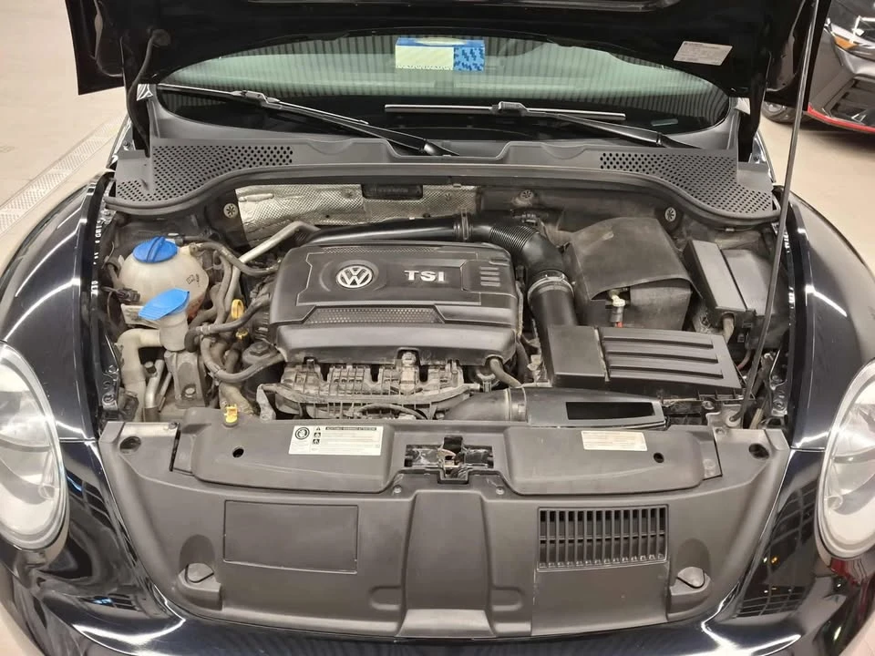 2015 Volkswagen A5 Beetle - Image 10 of 12