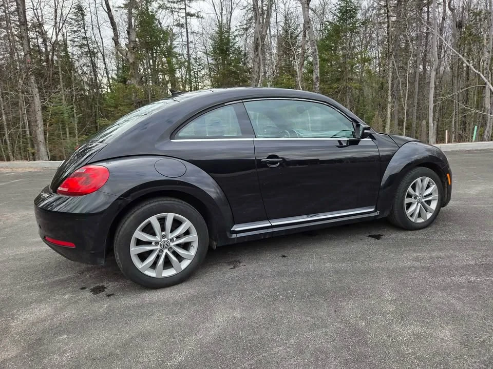 2015 Volkswagen A5 Beetle - Image 8 of 20