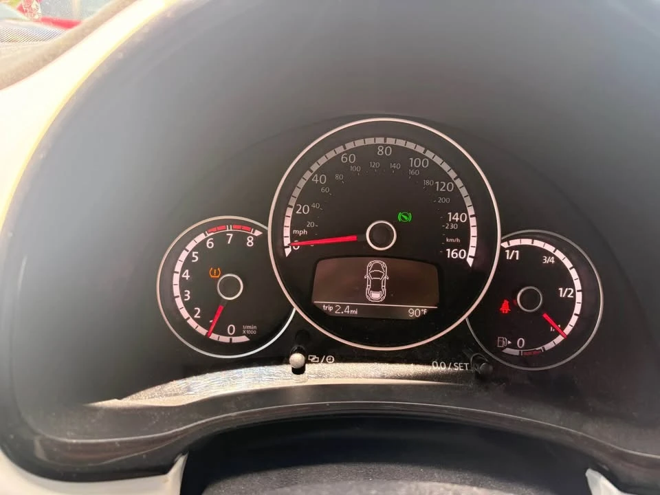 2015 Volkswagen A5 Beetle - Image 11 of 20