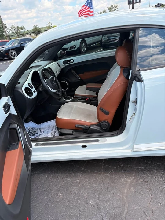 2015 Volkswagen A5 Beetle - Image 10 of 20