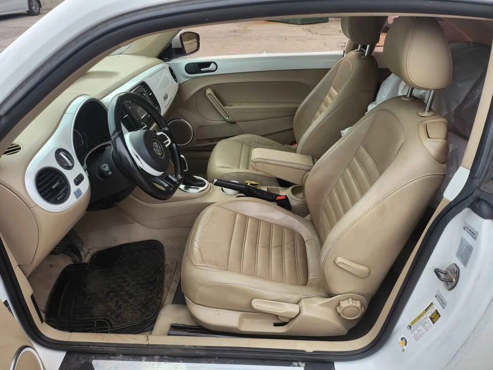2015 Volkswagen A5 Beetle - Image 9 of 14