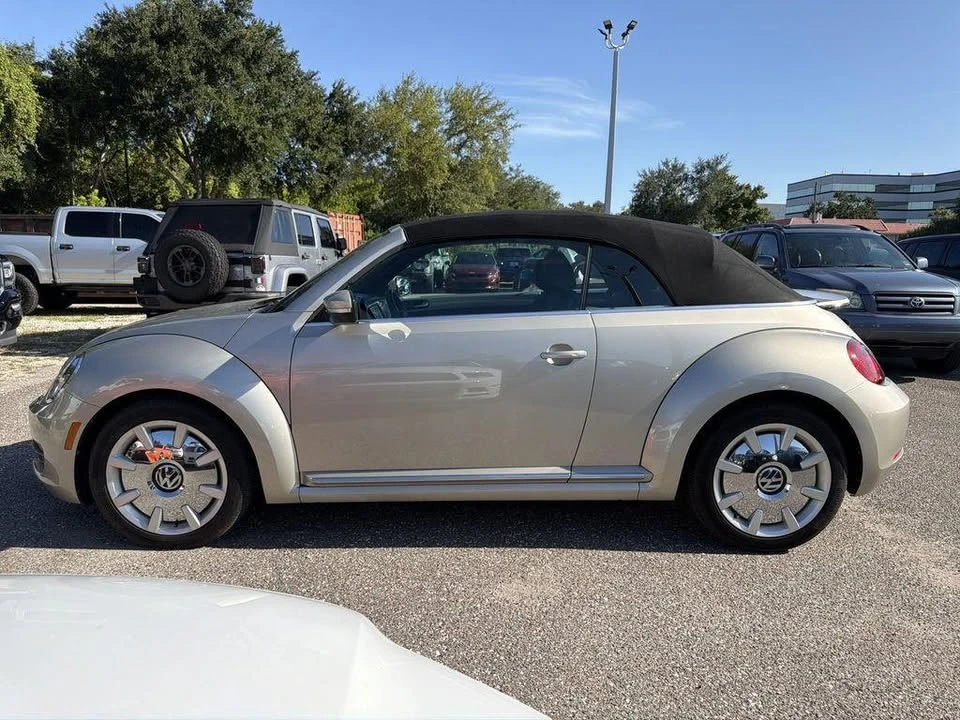 2015 Volkswagen A5 Beetle - Image 2 of 8