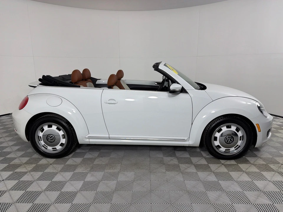 2015 Volkswagen A5 Beetle - Image 4 of 12