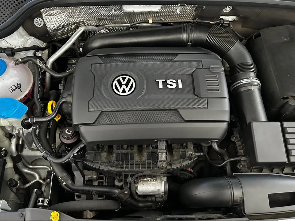 2015 Volkswagen A5 Beetle - Image 7 of 16