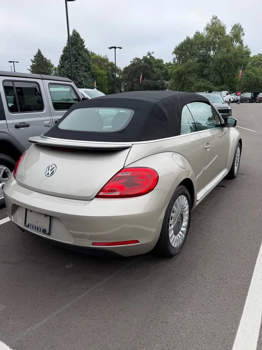 2015 Volkswagen A5 Beetle - Image 4 of 6