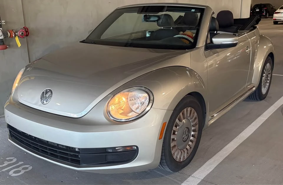 2015 Volkswagen A5 Beetle - Image 2 of 3