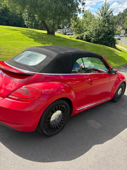 2015 Volkswagen A5 Beetle - Image 8 of 11