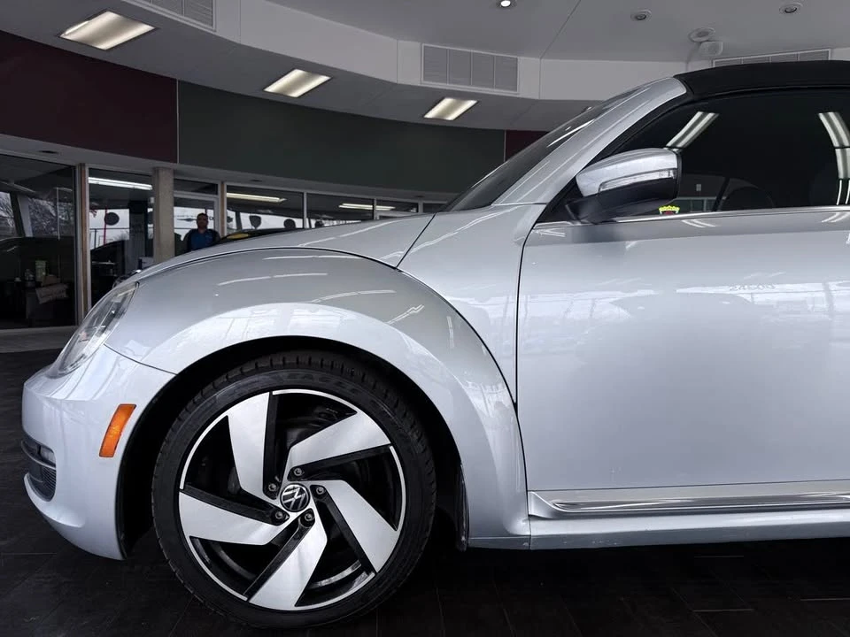 2015 Volkswagen A5 Beetle - Image 8 of 19