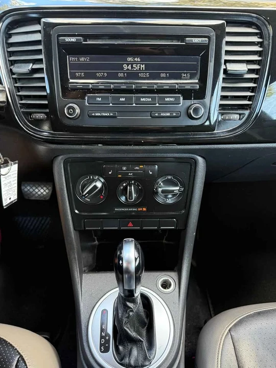 2015 Volkswagen A5 Beetle - Image 19 of 20