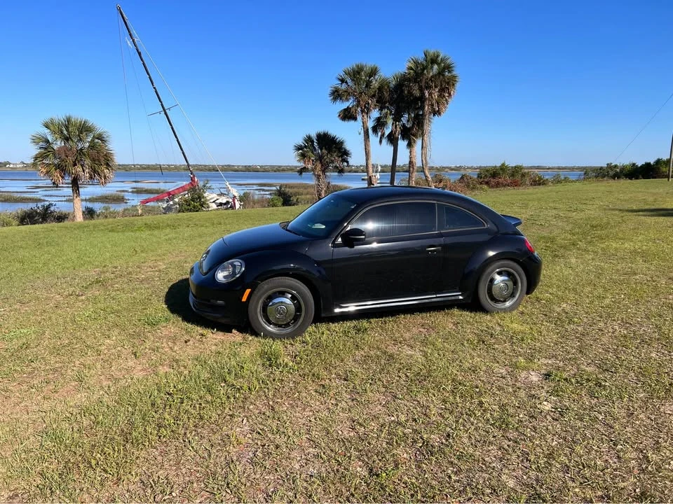 2015 Volkswagen A5 Beetle - Image 6 of 12