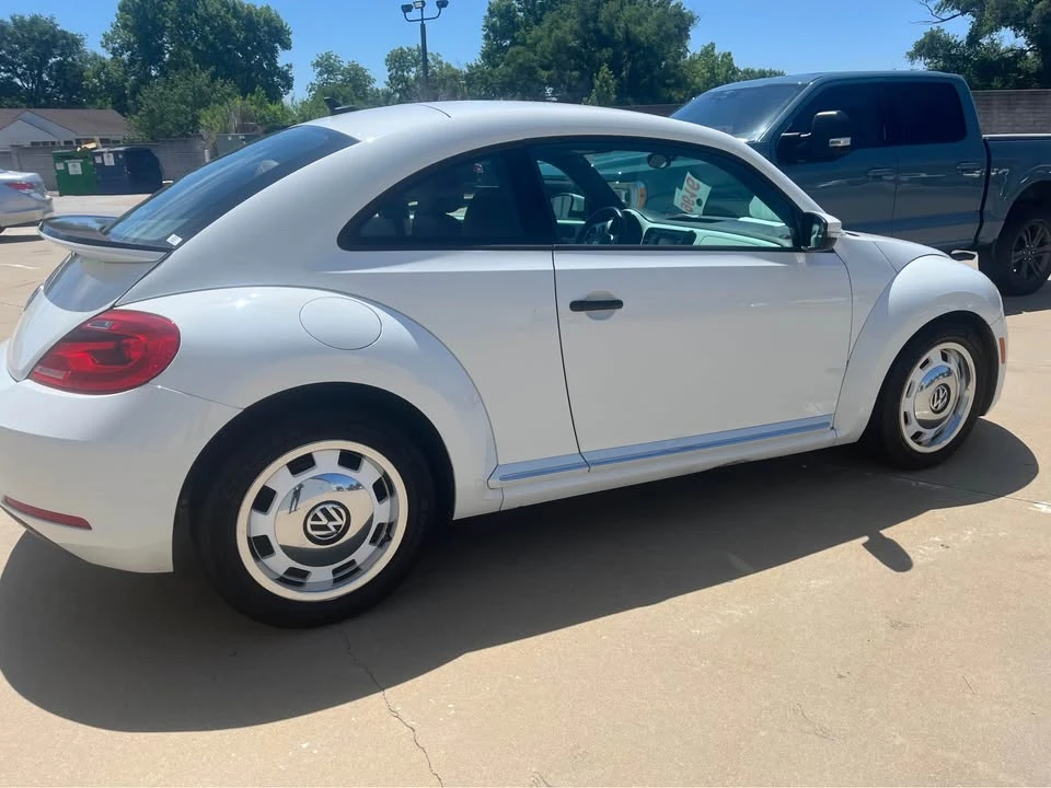 2015 Volkswagen A5 Beetle - Image 5 of 11