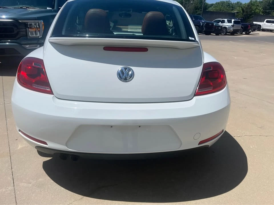 2015 Volkswagen A5 Beetle - Image 6 of 11
