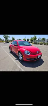 2015 Volkswagen Beetle 1.8T Classic Hatchback 2D