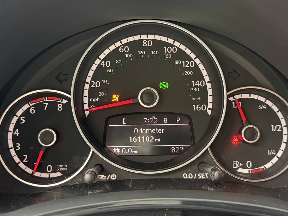 2015 Volkswagen A5 Beetle - Image 7 of 23
