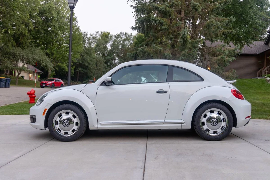 2015 Volkswagen A5 Beetle - Image 4 of 23