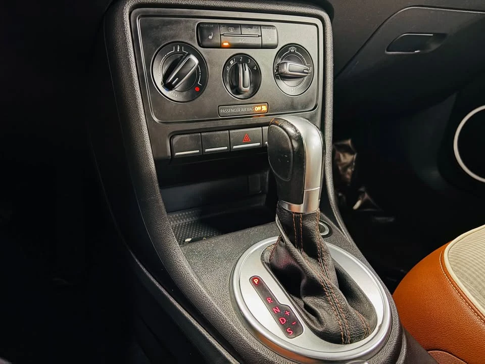 2015 Volkswagen A5 Beetle - Image 19 of 20